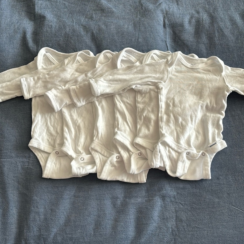 Gerber Unisex-Baby Multi-pack Long-sleeve Onesies Bodysuit Mittens, 0-3 Months